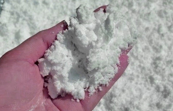 iskusstvennyj sneg svoimi rukami 6