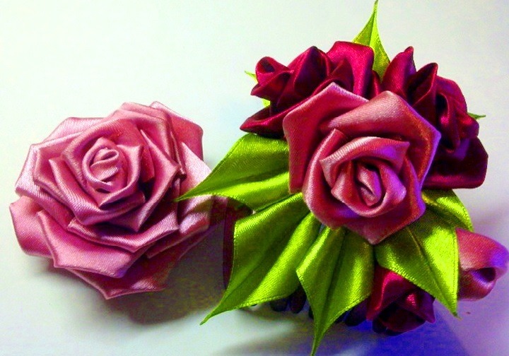 Роза канзаши из атласной ленты - 33 Поделки