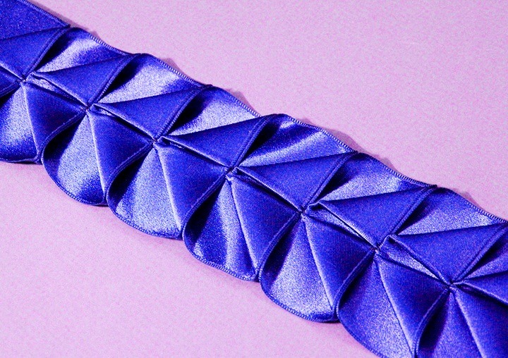 Как сделать брошь своими руками из лент, канзаши 🌼 diy crafts brooch from ribbon
